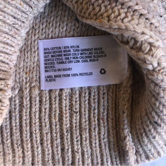 Cat & Jack Baby Cable Knit Oatmeal Heather Crewneck Sweater Size 18 M - Picture 10 of 10